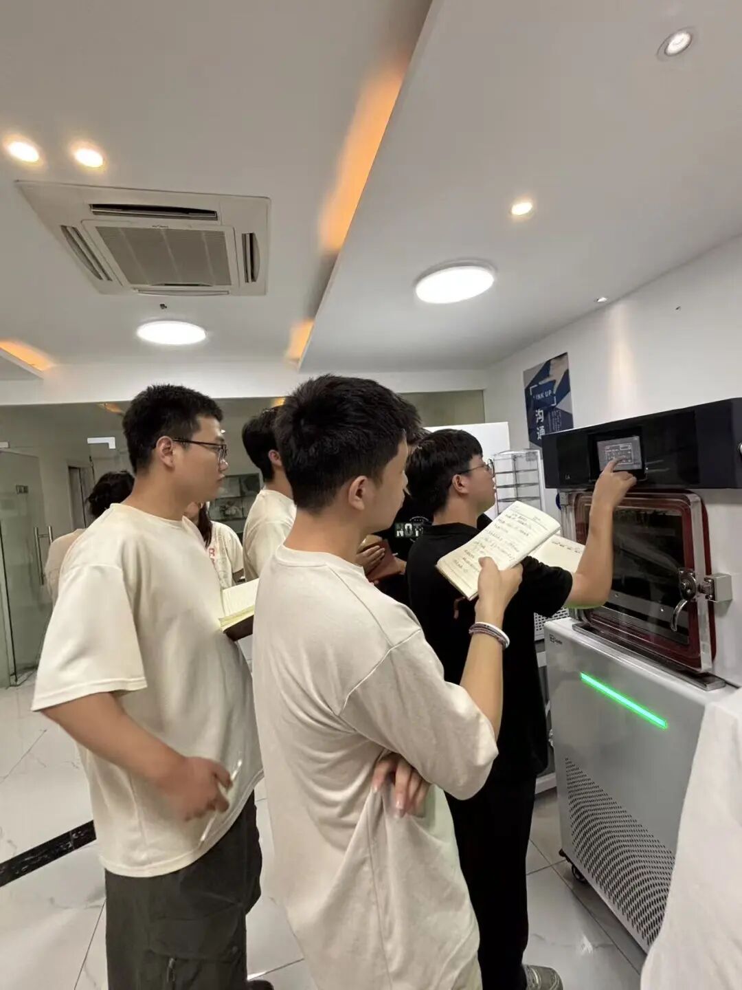 能精进，聚力破局！bsport冻干机销售工程师年中培训圆满收官