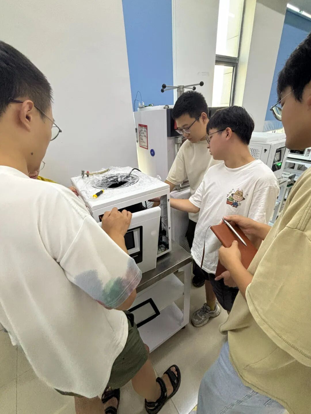 能精进，聚力破局！bsport冻干机销售工程师年中培训圆满收官